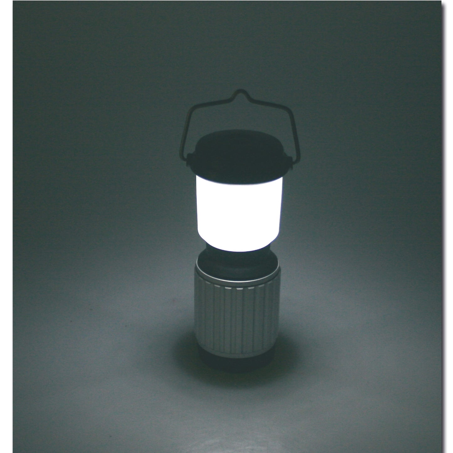 Linterna exterior LED power camping lámpara portátil - 1000 lúmenes